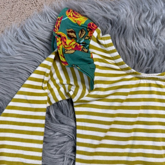 Striped girl body suit - Picture 2 of 5